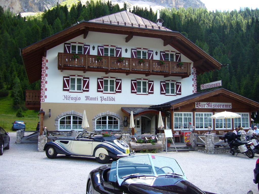 Rifugio Monti Pallidi Canazei
